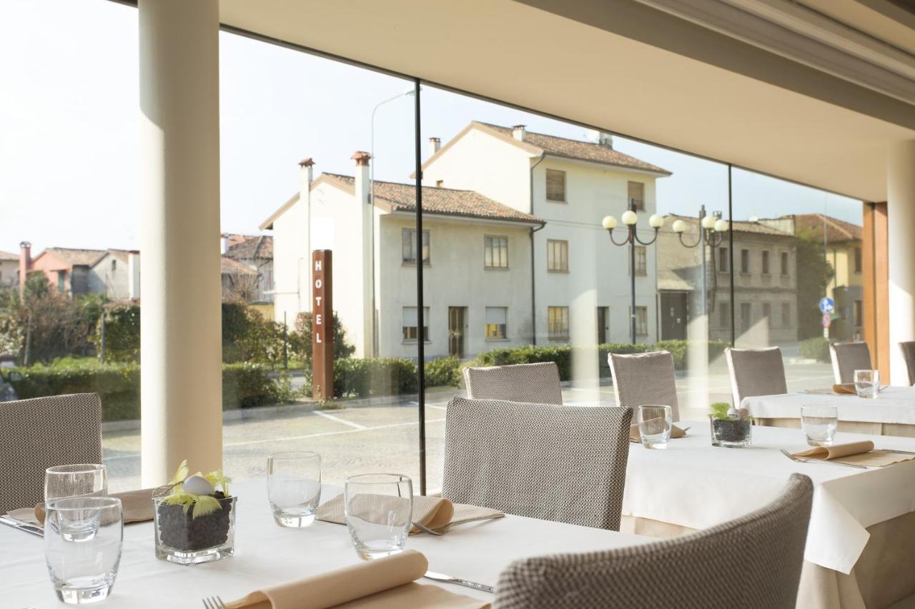 Hotel Western Continental 4*
