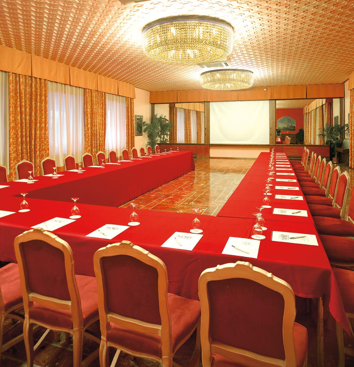 Hotel Western Continental 4*